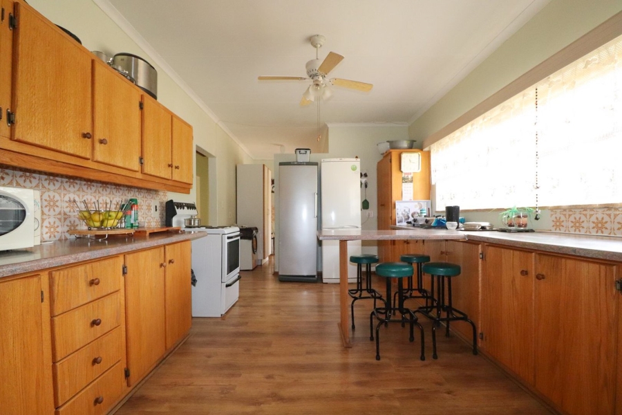 To Let 3 Bedroom Property for Rent in La Hoff North West